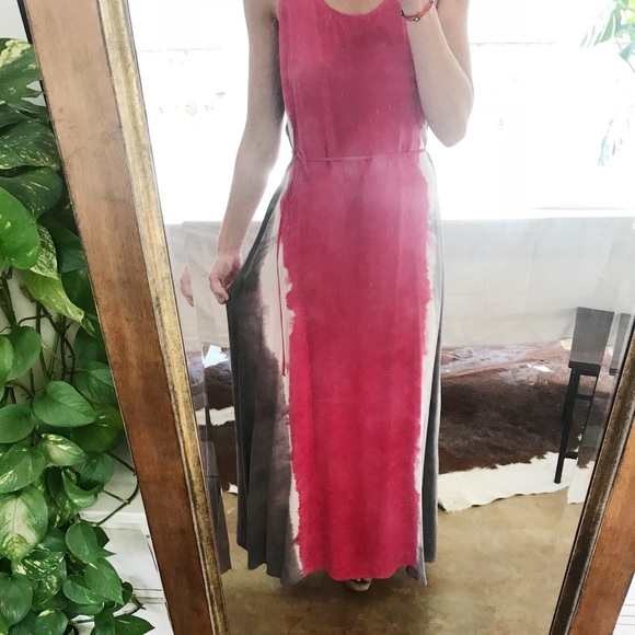 C&C Pink Tie-Died Raw Silk Maxi - Picture 2 of 8